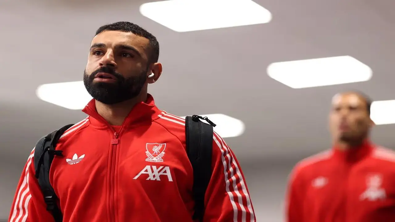على رأسهم محمد صلاح.. 9 لاعبين ضحايا موجة الرحيل عن ليفربول في الصيف